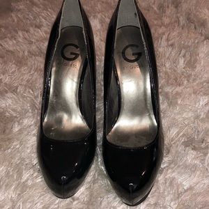 G by guess paten leather pumps